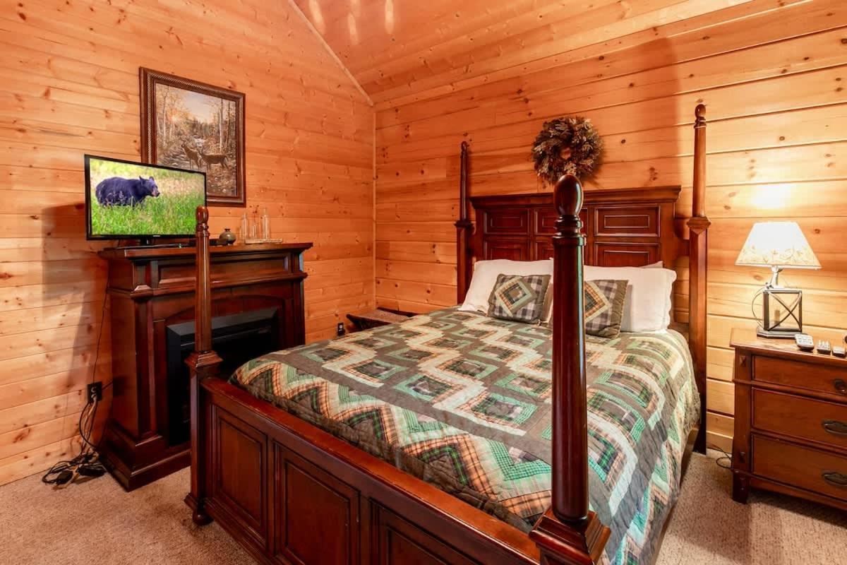 Nice View Fireplace, Hot Tub, Porch Bed, Private Sevierville Exterior photo
